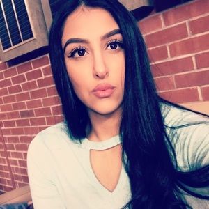 Meet your Posher, Ranya